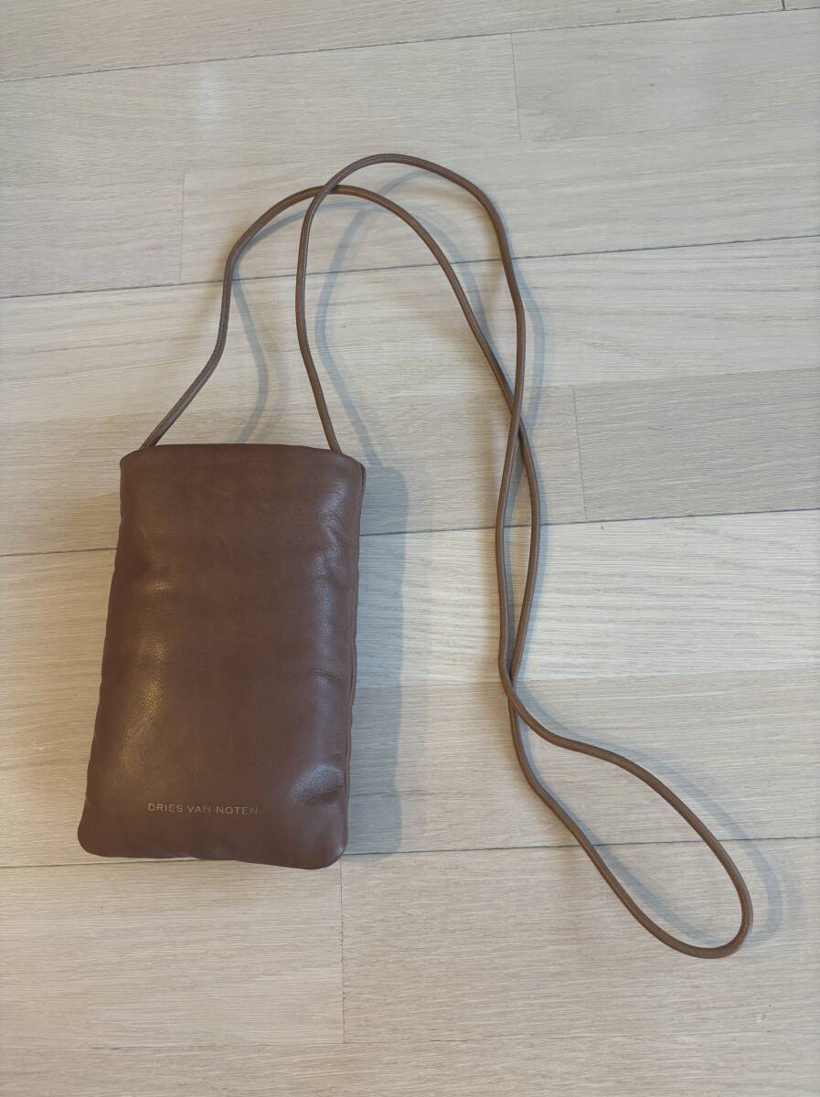 DRIES VAN NOTEN スマフォフォルダー拍卖