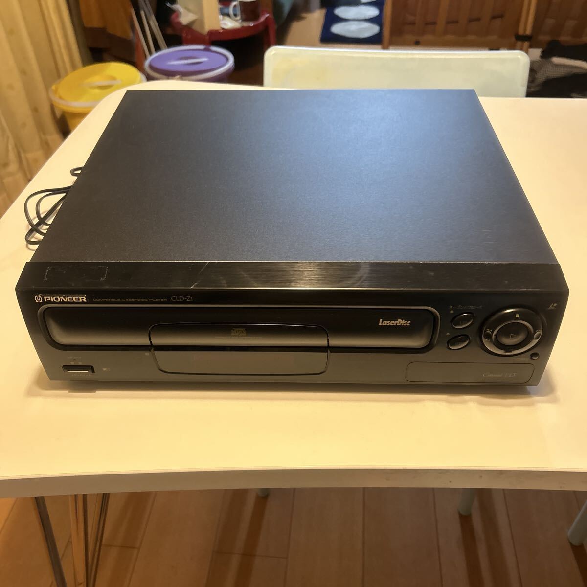 Pioneer COMPATIBLE LASERDISC PLAYER CLD-Z1 通電確認済み拍卖