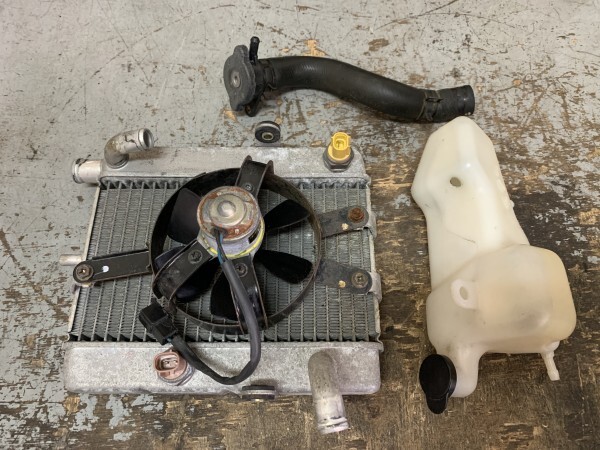 マジェスティ250 SG03J ラジエーター ★ 拍卖