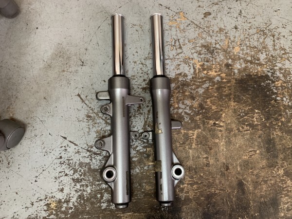 マジェスティ250 SG03J フロントフォーク ★ 漏れあり 点サビあり 拍卖