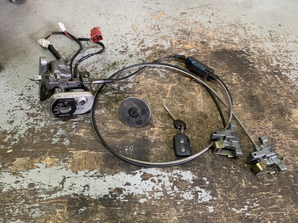 マジェスティ250 SG03J キーセット ★ 動作OK拍卖