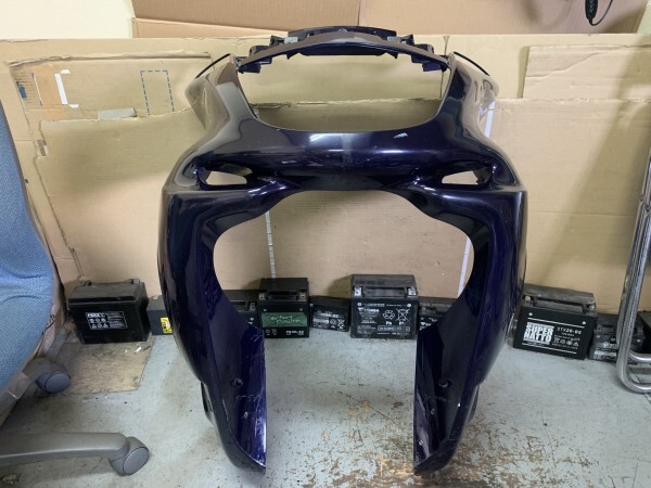 マジェスティ250 SG03J 社外フロントカウル ★ 傷あり 240サイズ拍卖