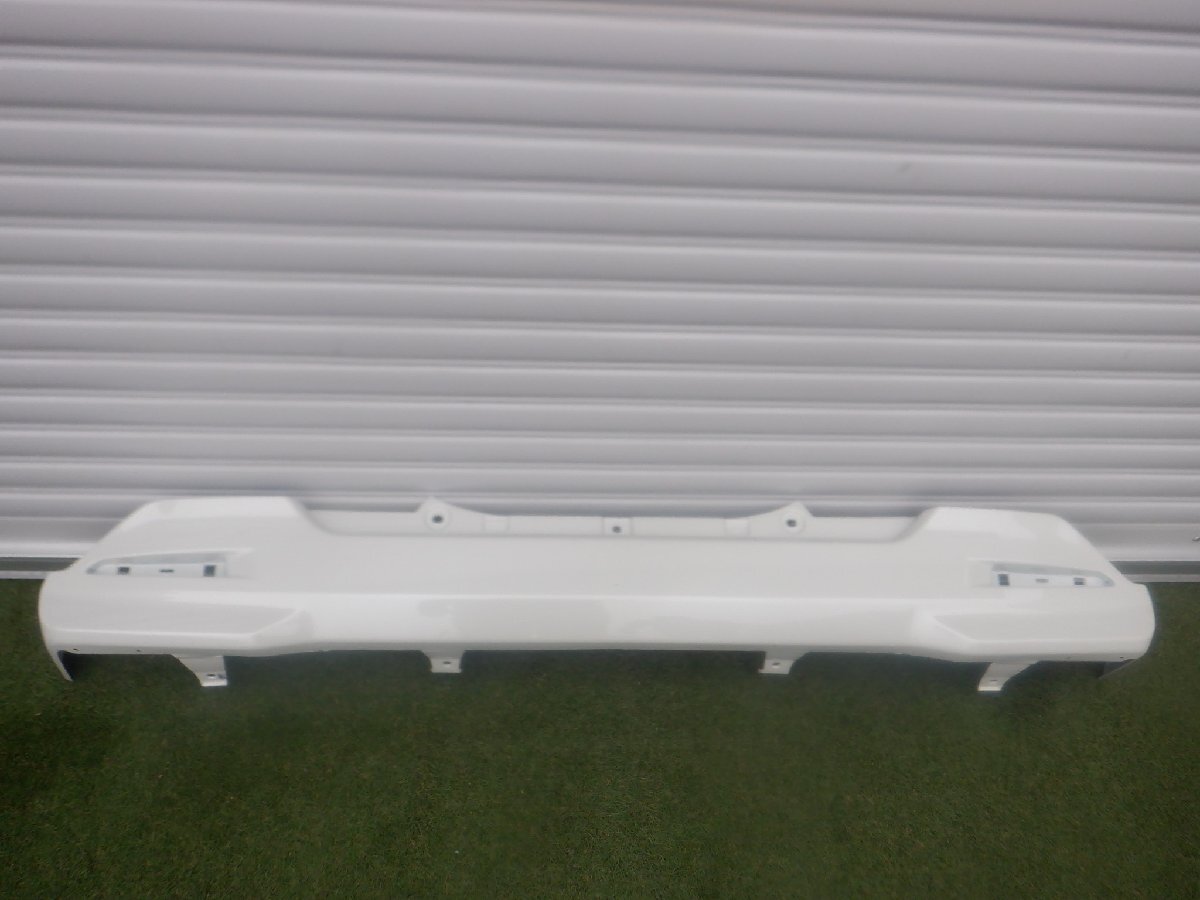 新車外し品 トヨタ純正 M900A M910A ルーミー タンク リアバンパー 52159-B1260 52159-B1360 W24パールホワイト m-25-11-66拍卖