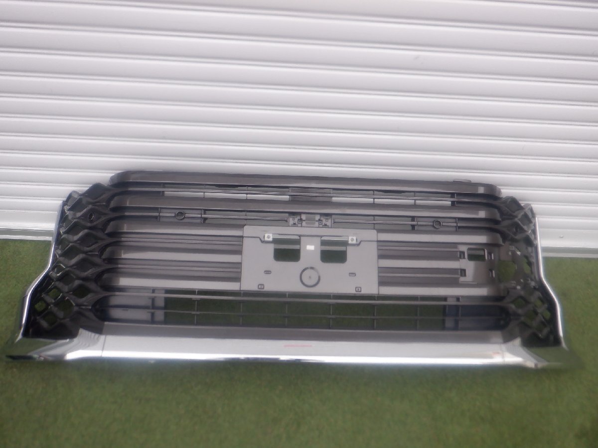 トヨタ純正 ZWR90W ZWR95W MZRA90W MZRA95W 90 ヴォクシー フロントグリル ラジエターグリル 53102-V1020 53111-V1040 m-25-11-165拍卖