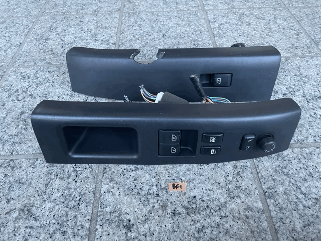 ★☆Z33 フェアレディZ VERSION-T VQ35DE/AT用純正ウインドースイッチ 2/2☆★拍卖