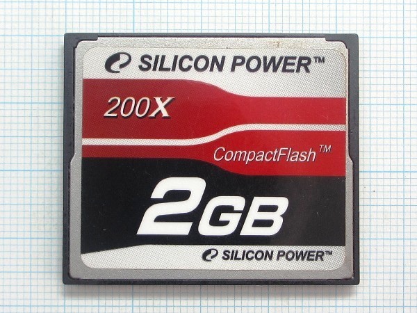 ★SILICON POWER コンパクトフラッシュ 2GB 中古★送料85円・185円拍卖