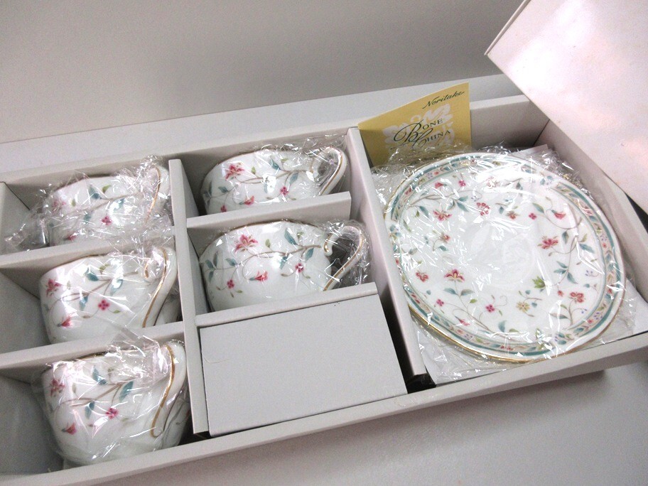 ★★ノリタケ 花更紗 ティー/コーヒー碗皿5客 日本製★★拍卖