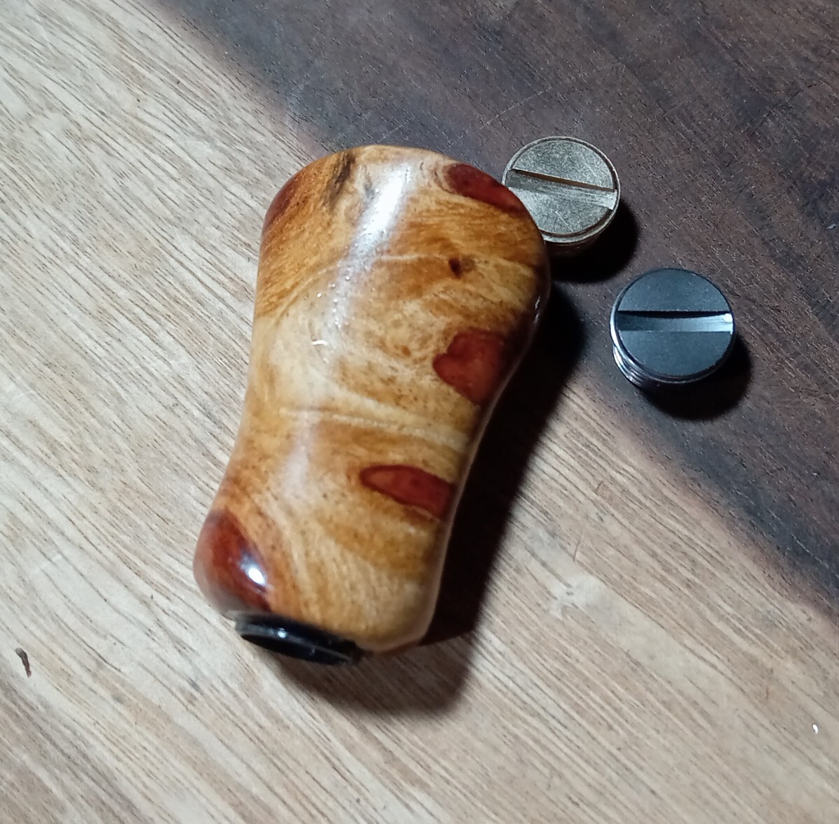 花梨ノブ シマノ SHIMANO リールノブ ハンドルノブ 紅白 明るめ拍卖