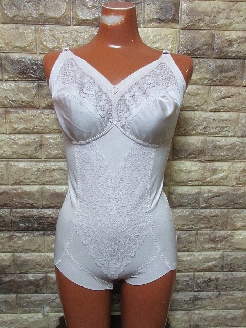 S-581★シャルレ・FC071♪補正・ボディスーツ(C95LL)★拍卖