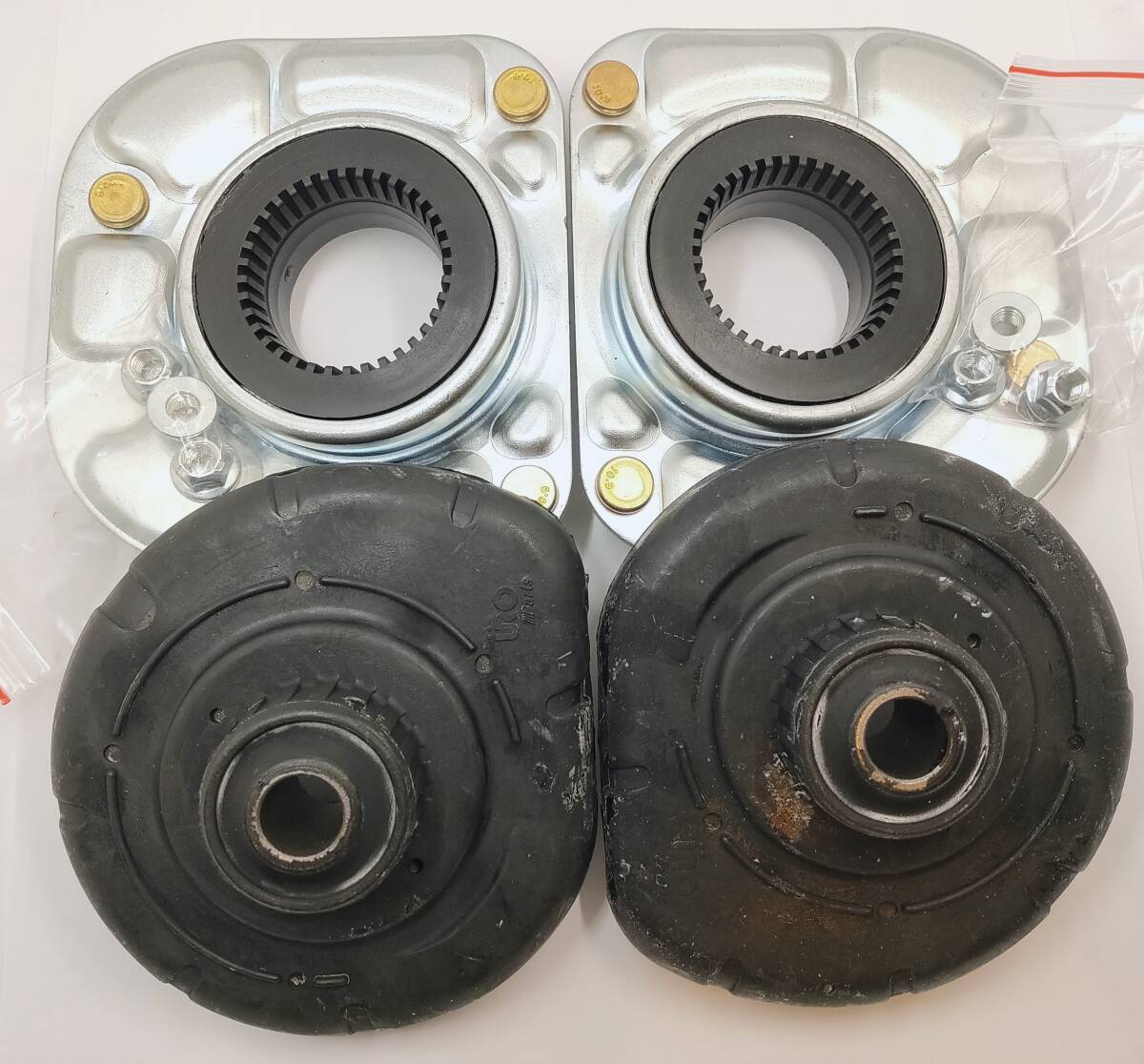 (送料込) ボルボ 850 C/S/V70 XC70 S80ストラットアッパーマウント(ベアリング付)・スプリングシート左右セット【URO製・新品】拍卖