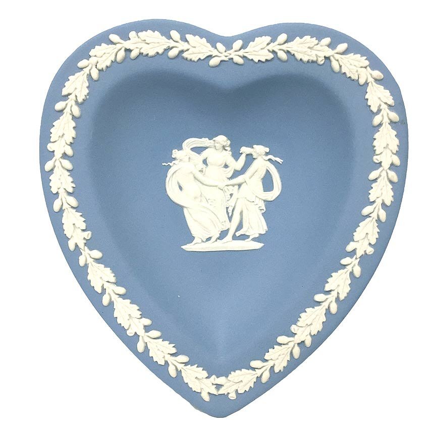 希少品 WEDGWOOD ウェッジウッド ジャスパー・ウェア ハート型 トレイ 小物入れ 英国製 ヴィンテージ aq11910拍卖