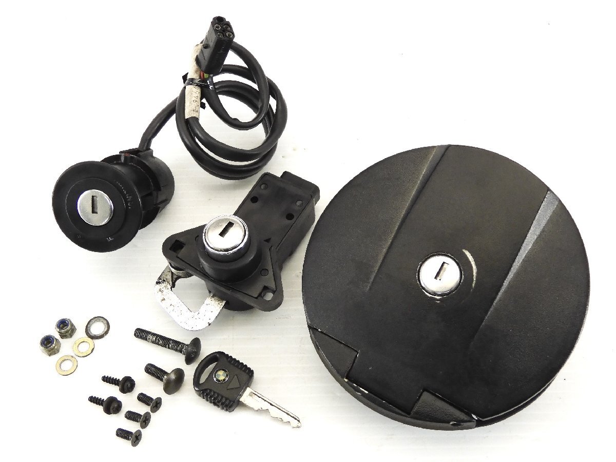 60@1068【評価S】 BMW K75S 実動 純正 キー セット 鍵 1本 メイン タンクキャップ シートロック 等 始動動画有 KEY拍卖