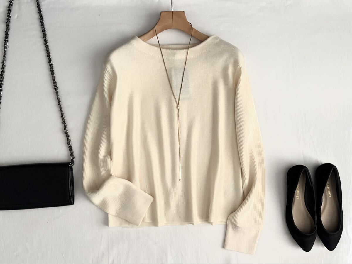 ◆インディヴィ INDIVI 未使用品 ニット カットソー セーター拍卖