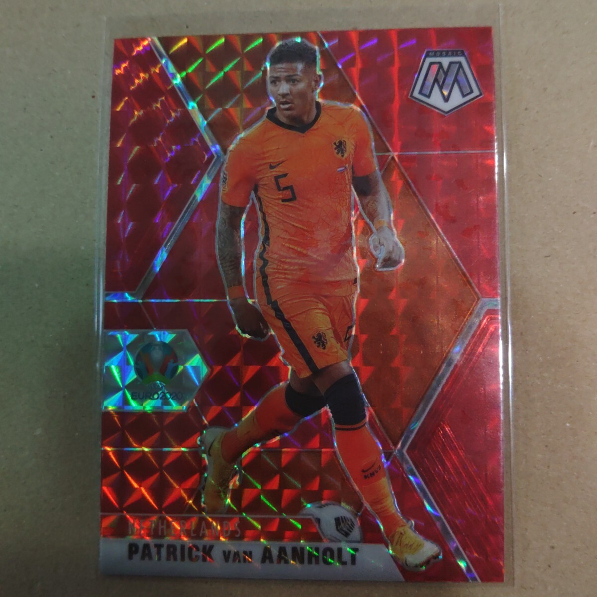 2021 PANINI MOSAIC UEFA EURO #147 PATRICK VAN AANHOLT【パトリック・ファン アーンホルト】オランダ代表 パラレル版 Red Mosaic拍卖