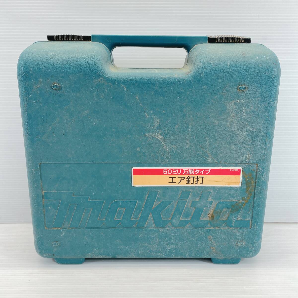 ◆Makita マキタ 常圧 50mmエア釘打ち機 AN513 現状・ジャンク品◆拍卖