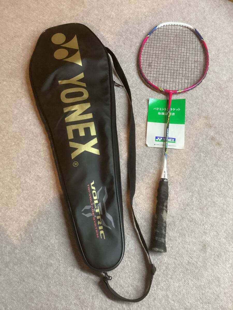 ヨネックス バドミントン VOLTRIC30 専用ラケットカバー付き拍卖