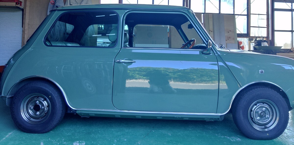 ローバーミニ タイヤホイール メッキホイールギャップ 4,5Jスチールホイール拍卖