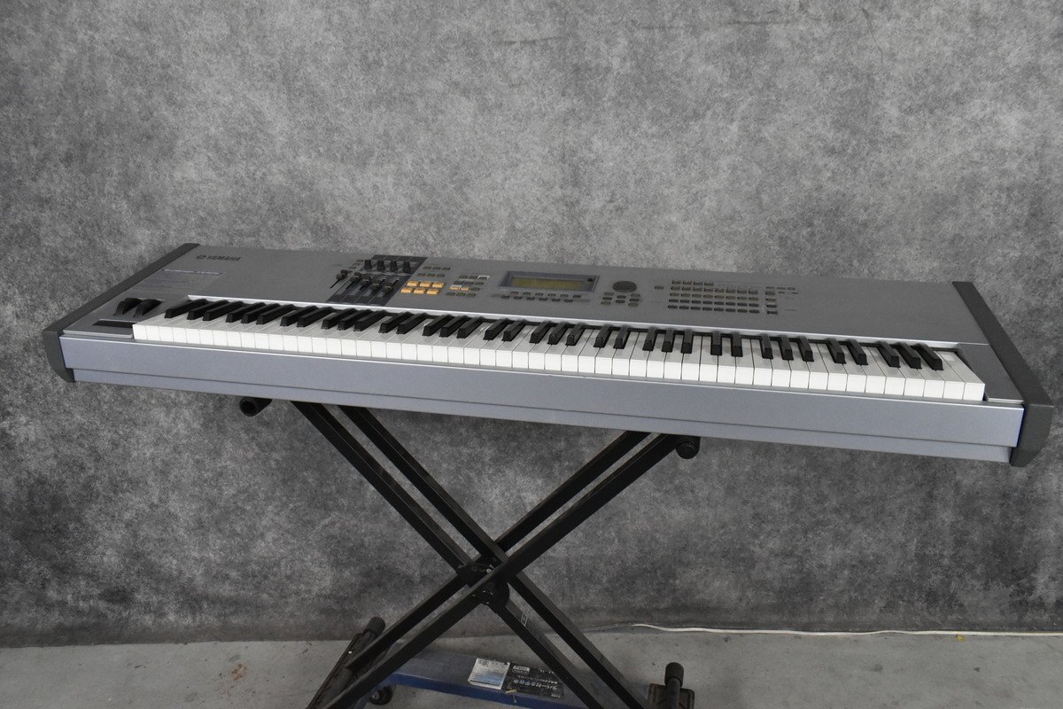 【C】YAMAHA MOTIF ES8 キーボード シンセサイザー ヤマハ 3136313拍卖