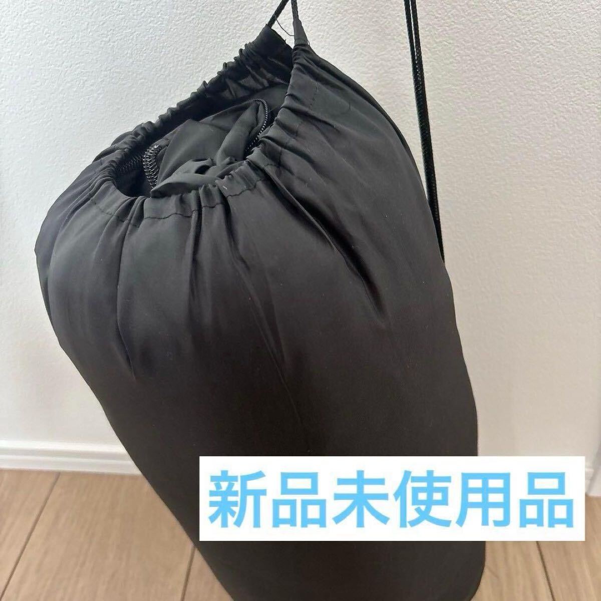 寝袋 シュラフ 黒 封筒型 コンパクト 中綿 保温防寒 丸洗い可能 キャンプ 防水 1.4Kg アウトドア 防災 アウトドア ソロキャンプ拍卖