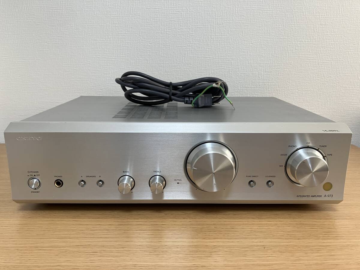 ONKYO プリメインアンプ A-973(S) シルバー 通電のみ確認 ジャンク拍卖