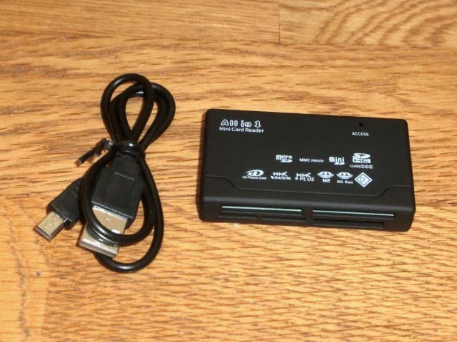 ★CF_TF_SD Mini_SDHC_MMC_MS_XDなどUSBカードリーダー★新品★送料180円★拍卖