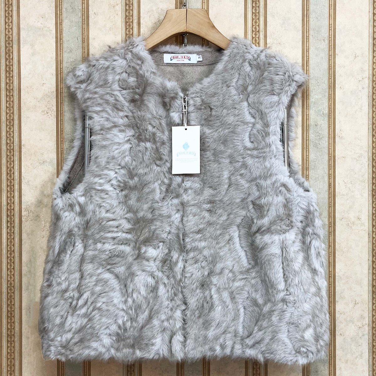 絶賛 定価7万 FRANKLIN MUSK・アメリカ・ニューヨーク発 ファーベスト 上級ミンク混 保温 お洒落 アウター デート レディース 秋冬 サイズ1拍卖