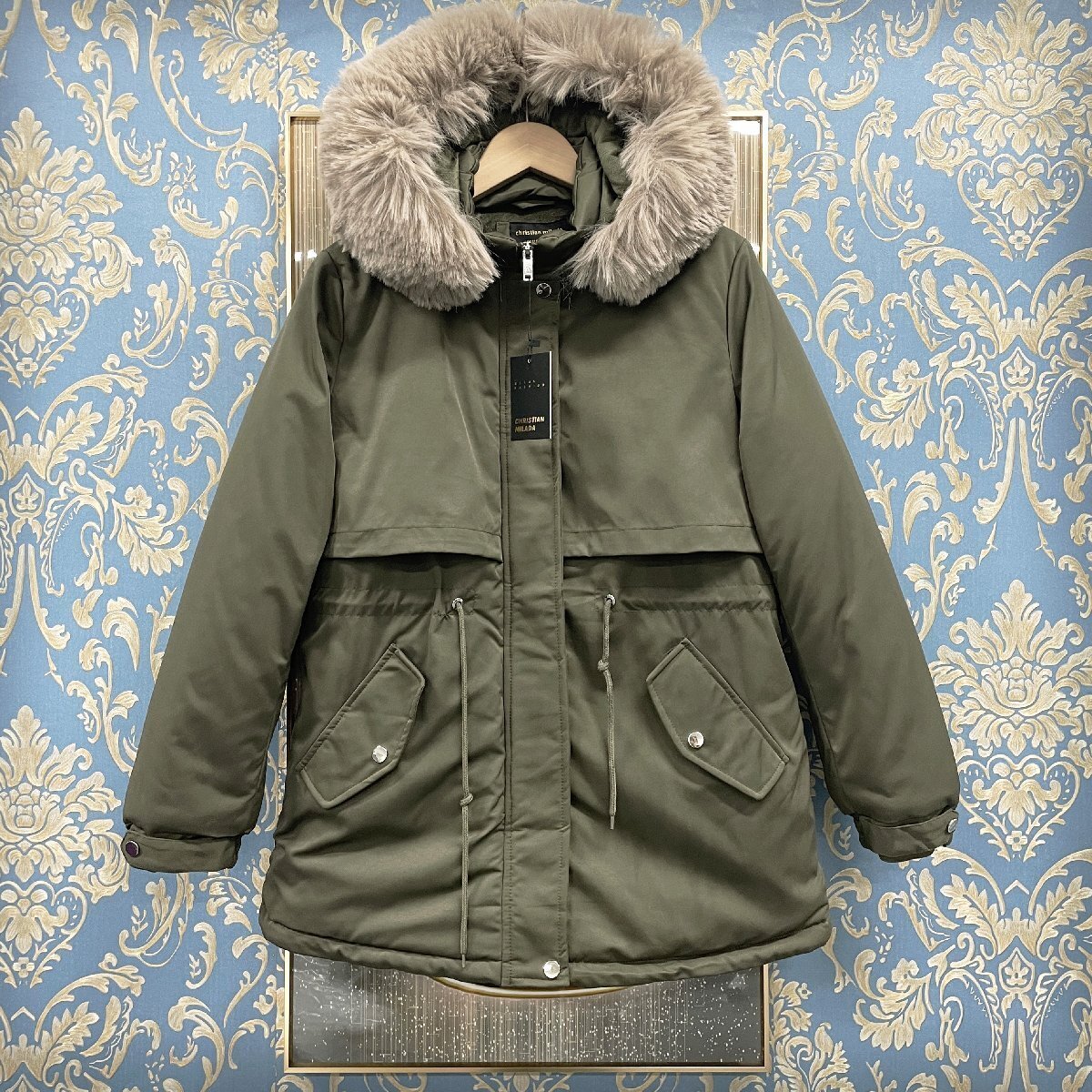 ★★定価5万★christian milada・ミラノ発・中綿ジャケット★コットン100% 肉厚 防寒防風 高級毛皮ファー ふんわり ミディアム丈 M/36拍卖