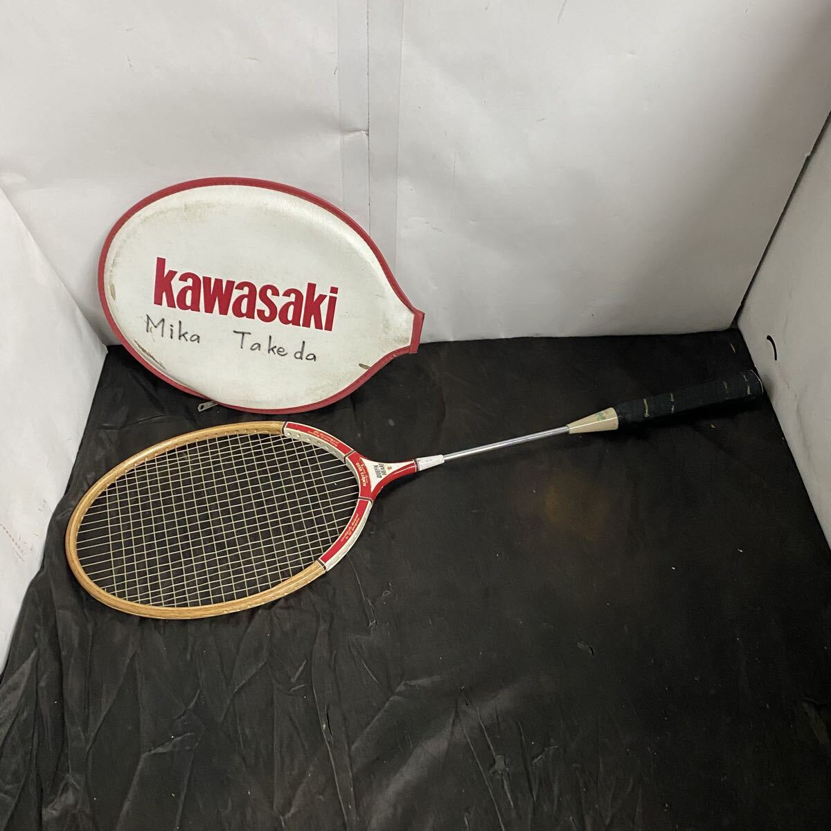 YONEYAMA 木製バドミントンラケット QUEFN HEART 当時物 ヨネヤマ ヴィンテージ アンティーク レトロ 米山製作所拍卖