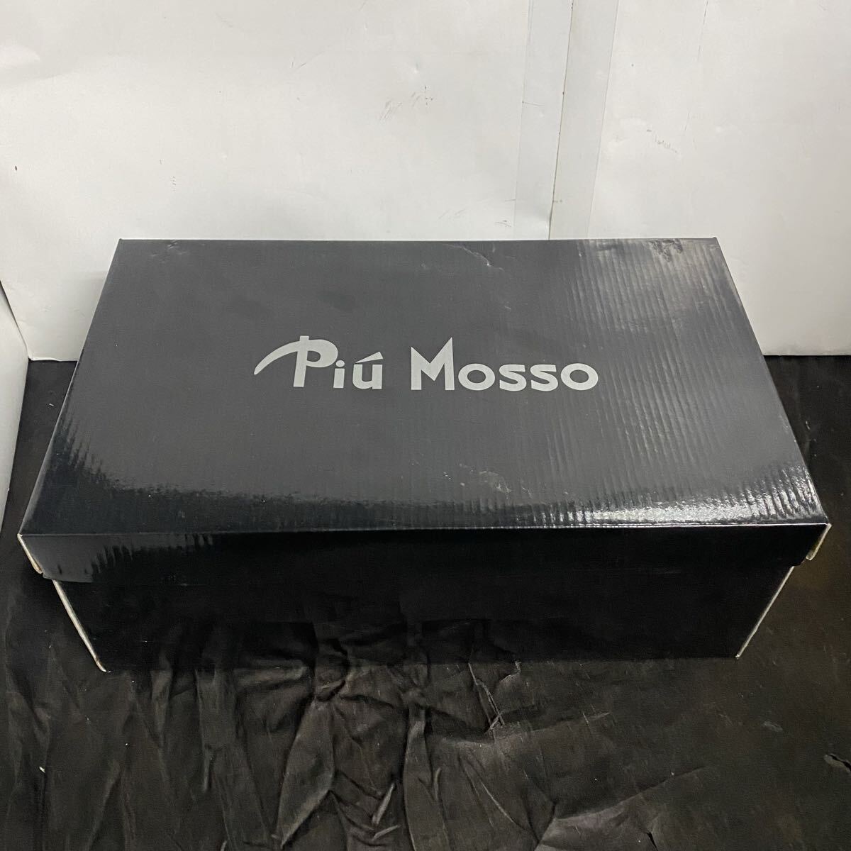 未使用 箱 タグ付き piu mosso 皮革ビジネスシューズ 27cm ブラック ピウモッソ拍卖