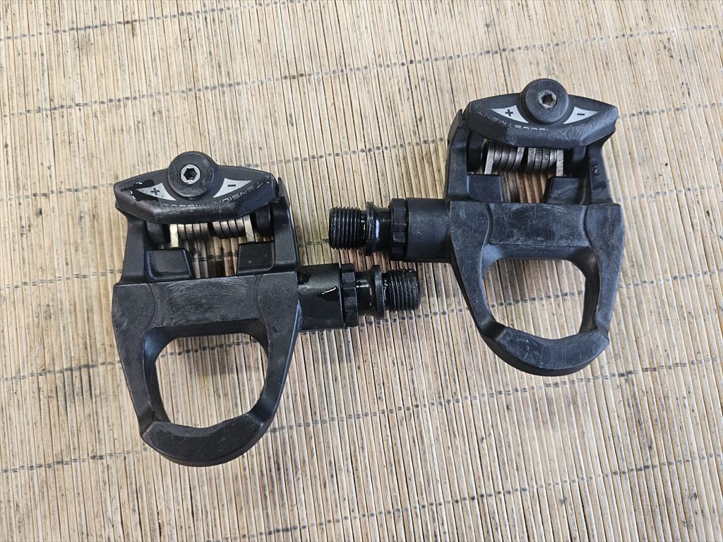 ■ 【 発送限定 】 1円スタート!! ■ LOOK KEO CARBON ルック ビンディングペダル ロード 送料600円!! 同梱発送承中!!拍卖