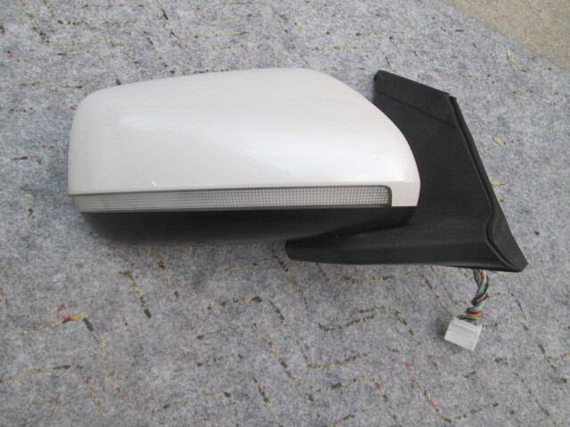 ホンダ ZF2 CR-Z CRZ αマスターレーベル 右ウィンカードアミラー 電動格納 パール色(NH624P) 11ピン 良好品拍卖