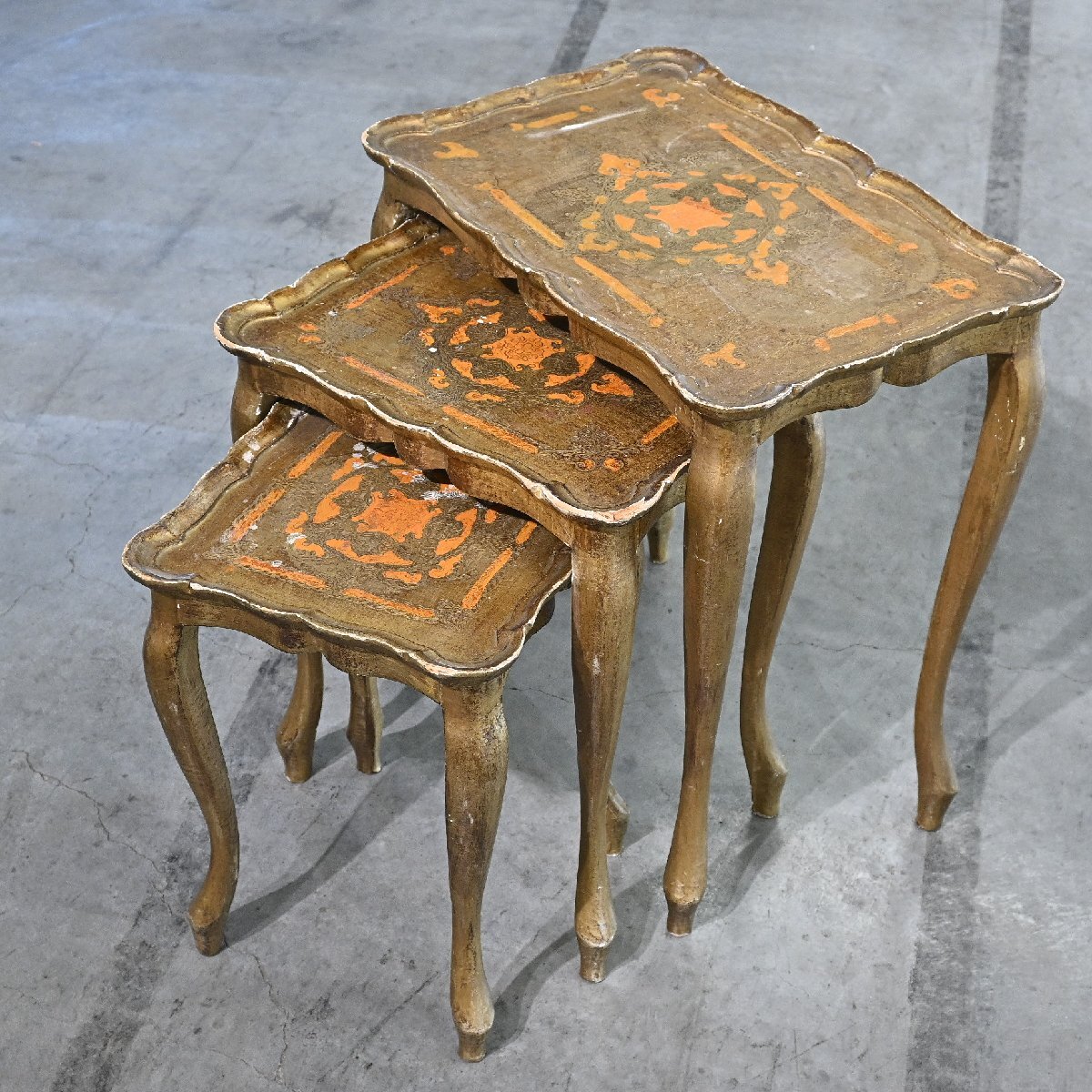 ビンテージ ギルドネストテーブル レトロ クラシカル アンティークテイスト ヨーロピアン 軽量 サイド コーヒー 台 リビング サロン拍卖