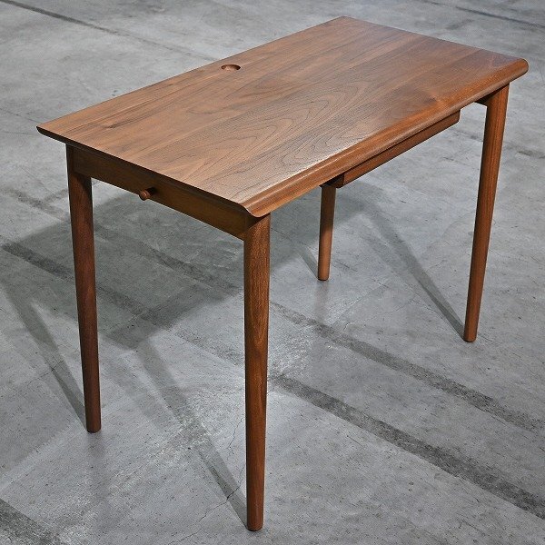 飛騨産業 15万「RODAN / DE319U WA」デスク キツツキマーク ウォールナット 無垢材 IDC大塚家具取扱い 引出し 書斎 リビング HIDA ロダン拍卖