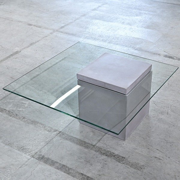 ★モーダ・エン・カーサ moda en casa 7万「フライング テーブル」センター 異素材 ガラス コンクリート ロー スクエア flying table 机拍卖