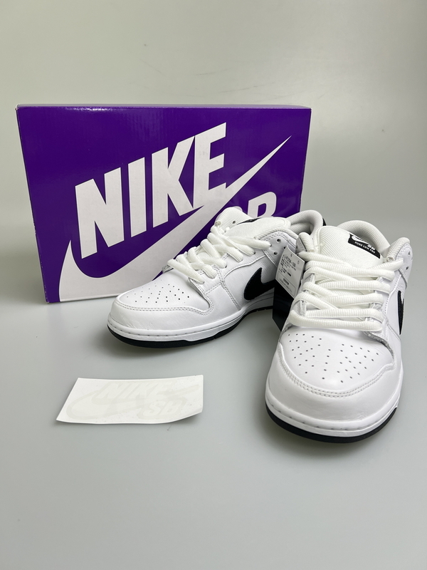 MIN【未使用品】【未使用品】NIKE SB ナイキ スケートボーディング DUNK LOW PRO HF3704-100 スニーカー 靴〈160-251103-kk-21-MIN〉拍卖