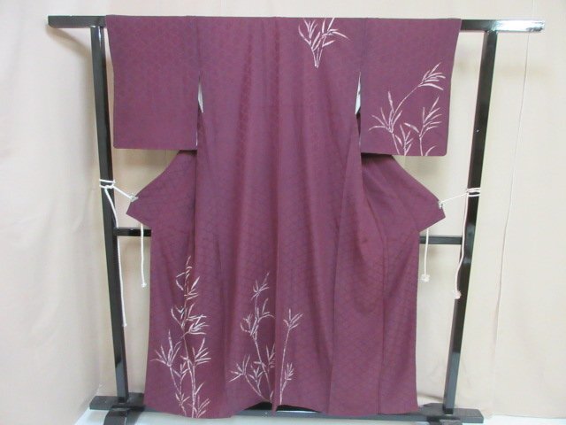 1円 良品 訪問着 正絹 着物 縮緬 式典 和装 和服 アンティーク 松皮菱 草葉 高級 袷 身丈155cm 裄62cm【夢職】★拍卖