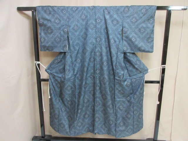 1円 良品 大島紬 正絹 着物 和服 和服 菱 草花 幾何学 抽象 お洒落 高級 袷 身丈147cm 裄62cm【夢職】★拍卖