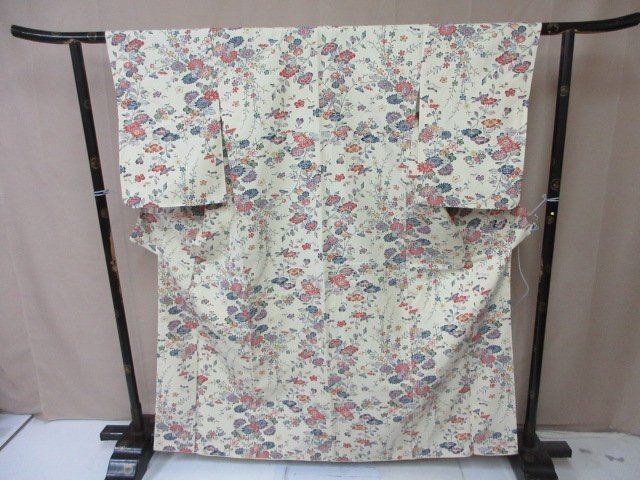 1円 中古 小紋 正絹 着物 縮緬 和服 和服 枝花 四季花 お洒落 高級 袷 身丈153cm 裄64cm【夢職】★拍卖