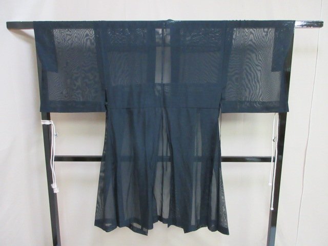 1円 良品 化繊 法衣 アンティーク 大西吉三郎法衣店 京都 黒無地 黒衣 無地 装束 お寺 神社 身丈120cm 裄72cm【夢職】★拍卖