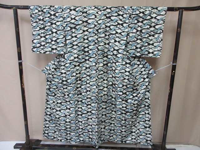 1円 中古 小紋 正絹 着物 縮緬 和服 和服 幾何学 抽象 お洒落 高級 単衣 身丈137cm 裄61cm【夢職】★拍卖