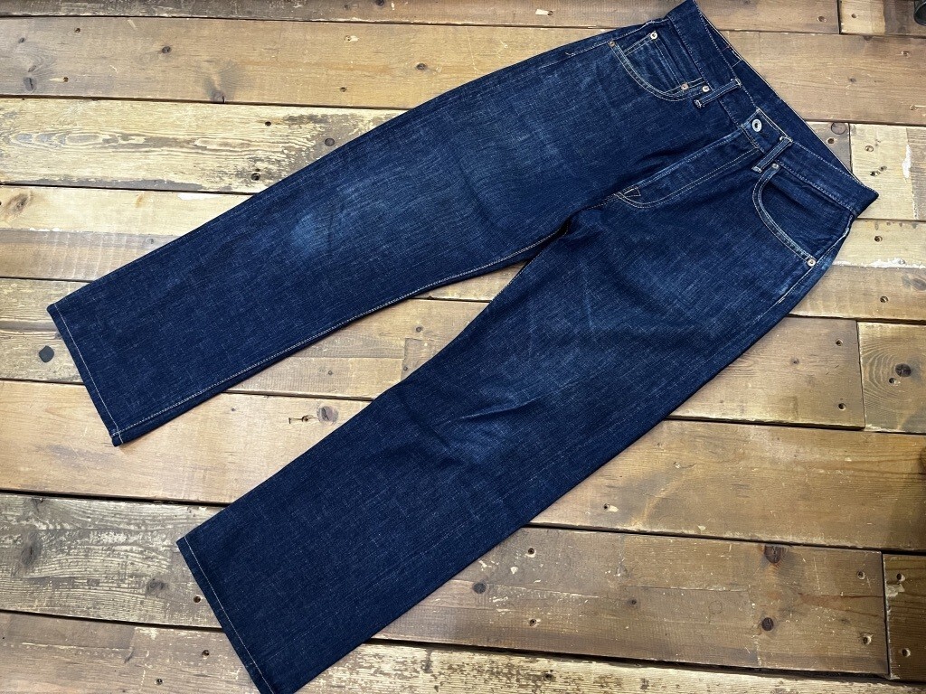 TOMORROW LAND トゥモローランド デニムパンツ ボトムス W28 月桂樹ボタン 紺 コインポケット ボタンダウン USD拍卖