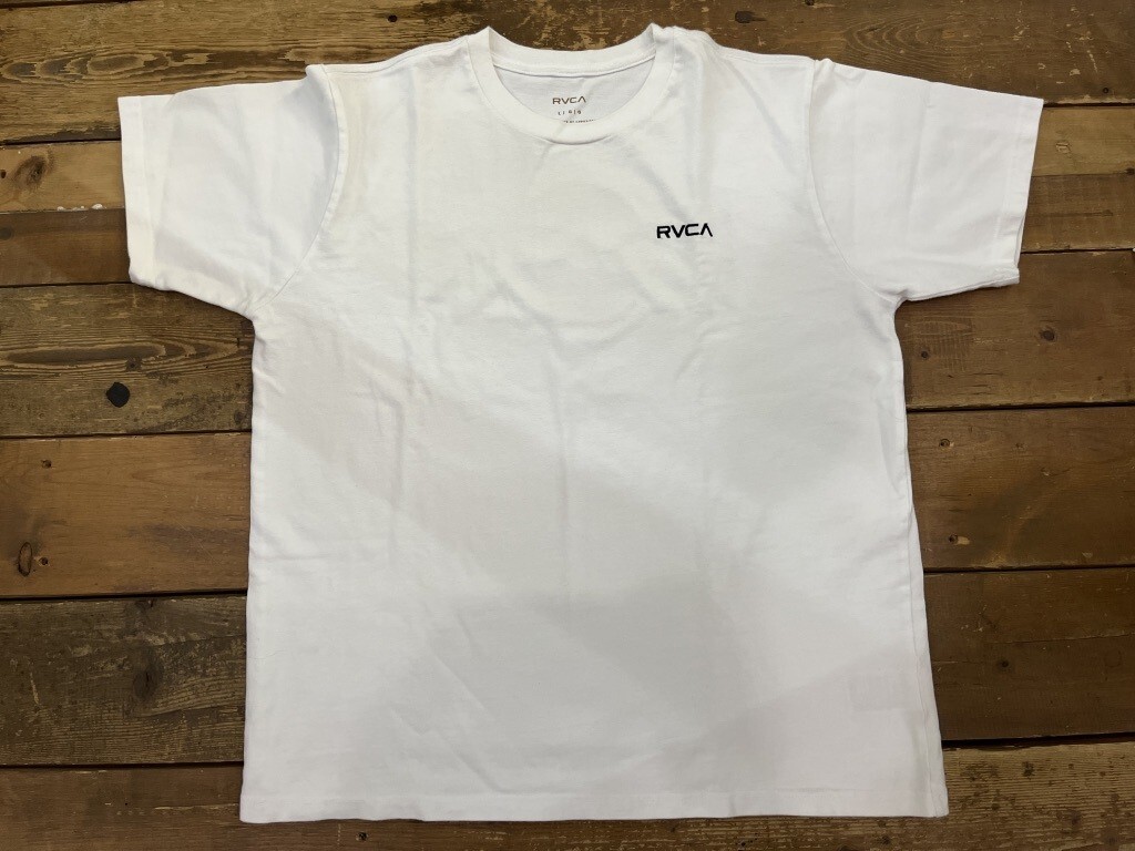 RVCA ルーカ カタカナ ジャパン プリント Tシャツ バックプリント 前面ロゴ刺繍 白Tシャツ 丸首 MENS Lサイズ USED拍卖