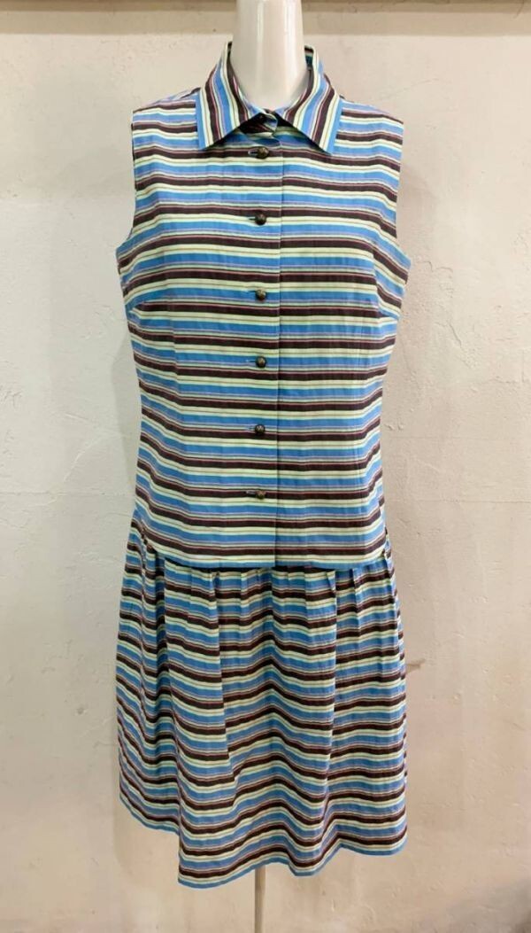 J31大丸購入★CARAOCRUZ / キャラオクルス ★ シルク ボーダーセットアップ 2ピース ノースリーブラウス/フレアスカート ブルー サイズ9 ★拍卖