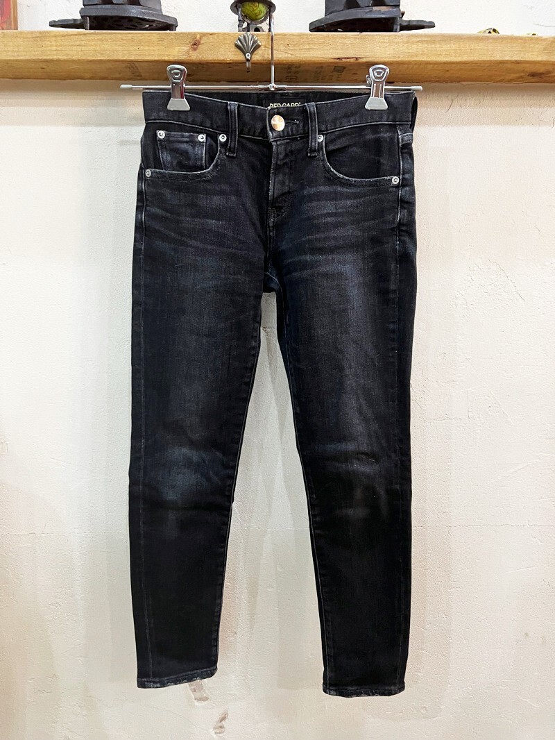 4550★RED CARD/レッドカード スリムテーパードデニム ブラック スキニーデニム レディース ボトム サイズ21 ストレッチデニム USED ★拍卖