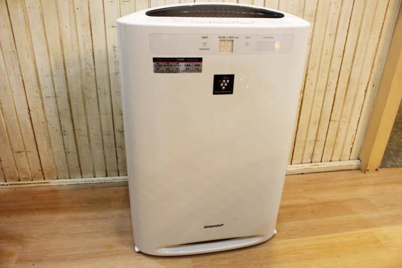 ☆SHARP/シャープ 加湿空気清浄機 KC-A70-W 2011年製 ホワイト 高濃度プラズマクラスター7000搭載 空調 加湿器 中古☆拍卖