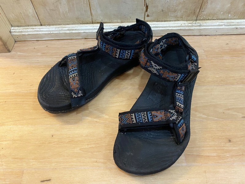 ☆Teva/テバ スポーツサンダル 柄テープ size26cm程度 ブラック系 スポサン アウトドア 夏 マジックテープ 古着 used☆拍卖