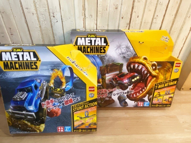 廃盤品☆ZURU METAL MACHINES ミニカー サーキット STUNT ACTION T-REX ATTACK 2個セット スタントアタック ティーレックス 中古☆拍卖