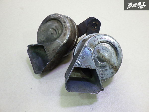 【保証付】 BOSCH ボッシュ 汎用 ホーン クラクション 警報器 左右 セット 70/388 1165 即納 在庫有 棚拍卖