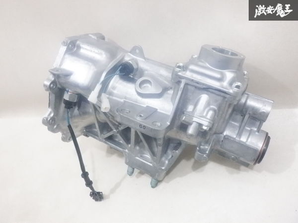 ☆美品☆ マツダ 純正 NCEC NC ロードスター 5MT 5速 マニュアル ミッション ケース 後方 エクステンション ハウジング シフト周り 棚G-8拍卖