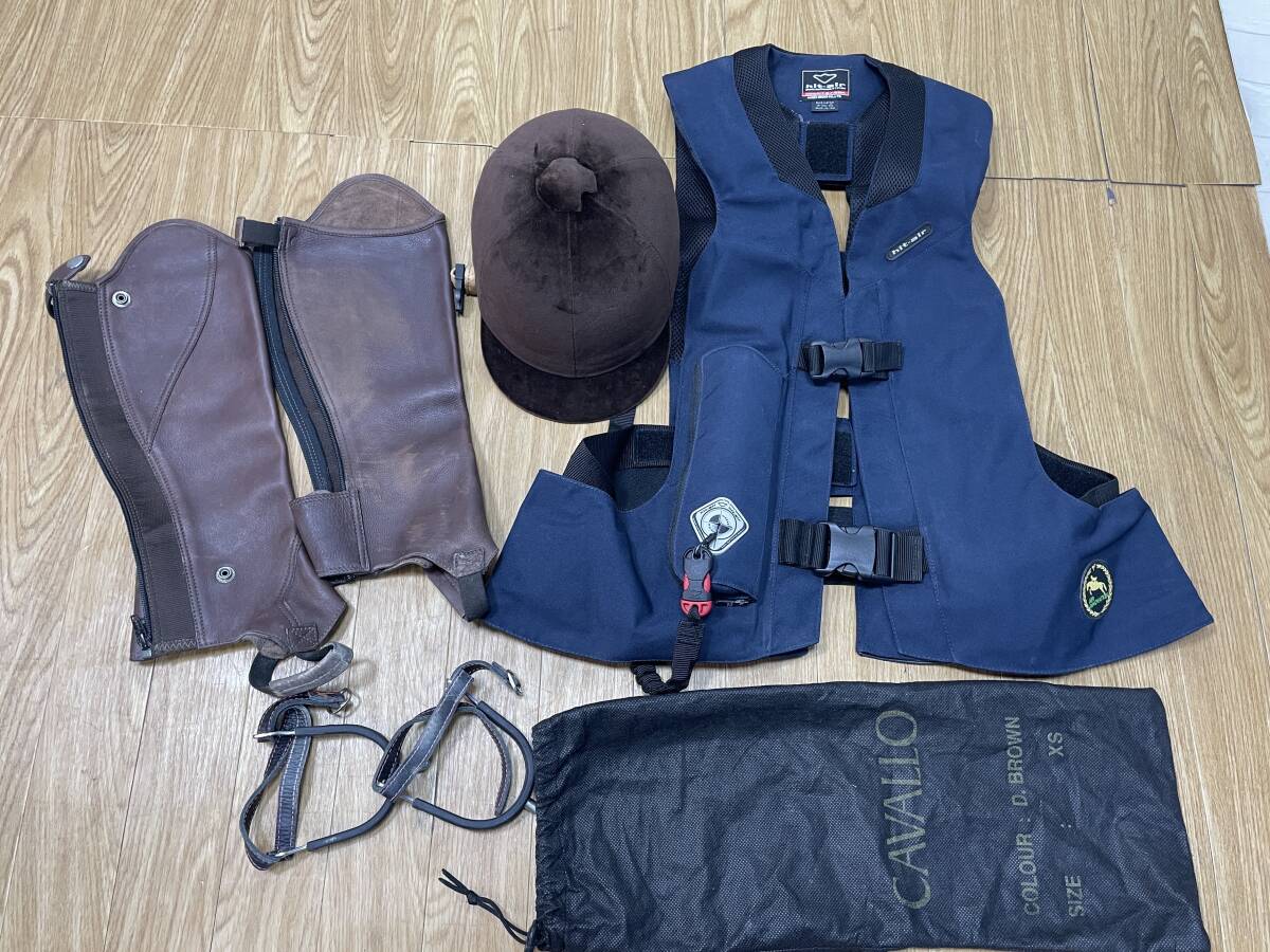 ☆542 馬具セット エアバッグベストプロテクター ヘルメットなど 現状品拍卖